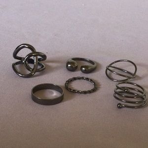 Ring Assortment in Black Tone